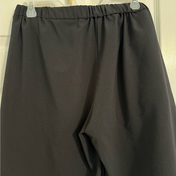 Bermuda Shorts - Picture 4 of 4